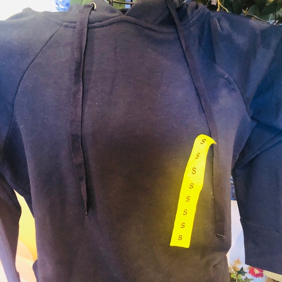 Danskin sweatshirt - Picture 2 of 6